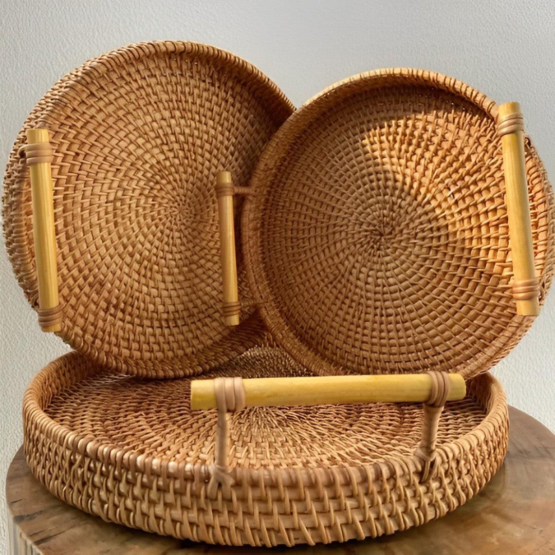 Bandeja Artesanal em  Rattan Dhaka.