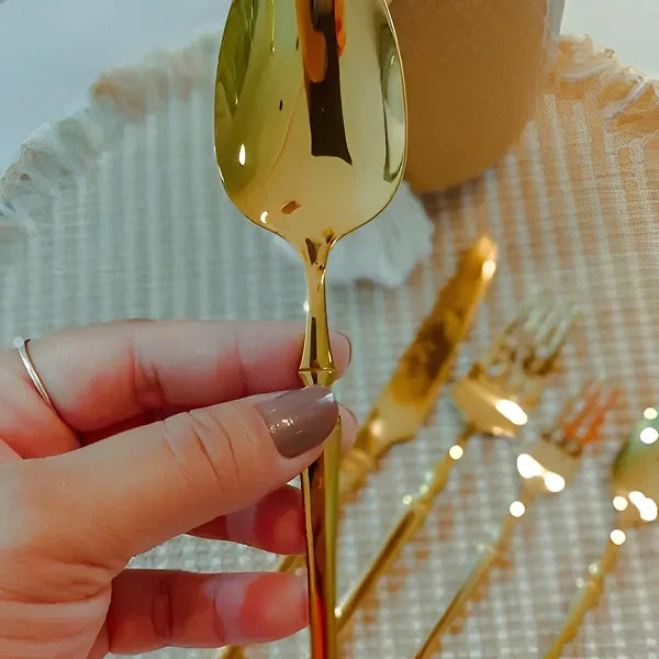 Jogo de Talheres Europeu de 30 Peças Roma .